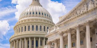 US Capitol Building with clear blue sky.