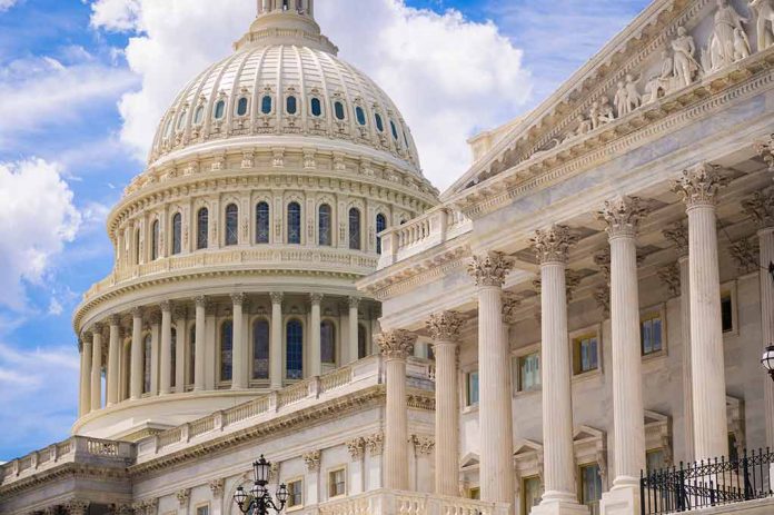 US Capitol Building with clear blue sky.