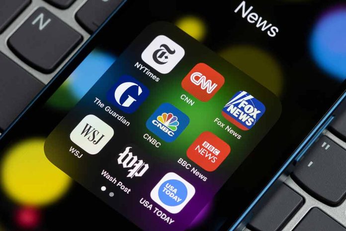 2150790009 featured image News app icons on a smartphone screen