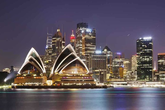 215506225 featured image Sydney Opera House at night with city skyline.