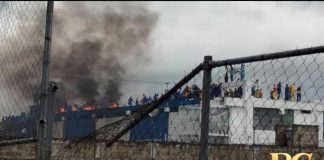 Inmates Take To Prison Roof To Protest Abuse Inmates Take To Prison Roof To Protest Abuse